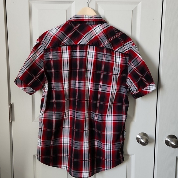 Helix Athletic Fit Red Black White Checkered Plaid Short Sleeve Shirt Mens XL - Picture 9 of 13